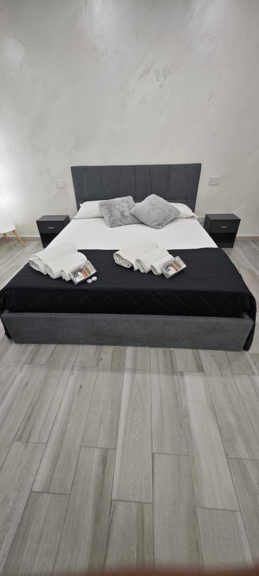 Wonder House Apartment Mirabella Imbaccari Екстериор снимка