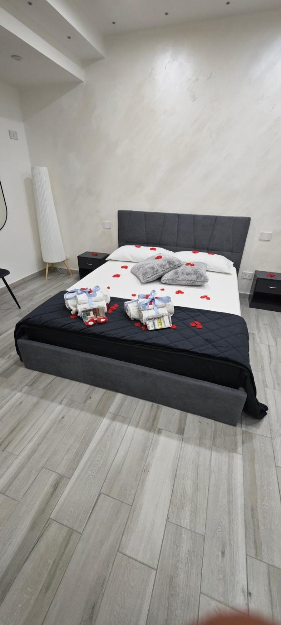 Wonder House Apartment Mirabella Imbaccari Екстериор снимка