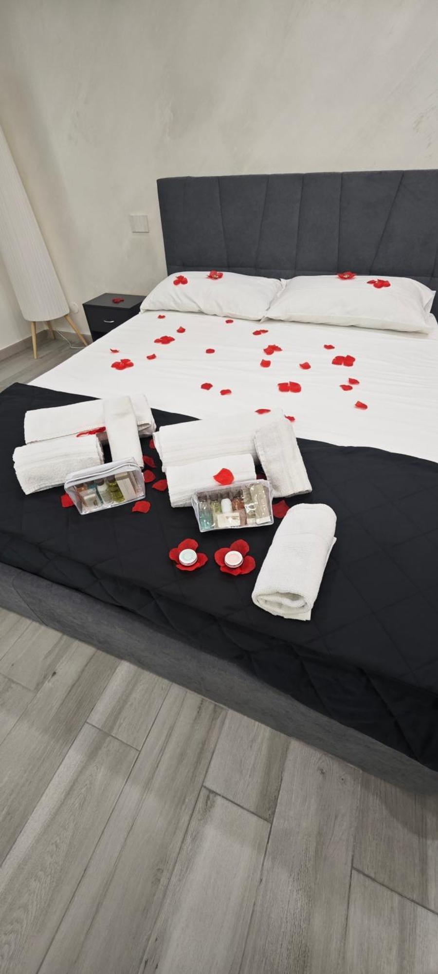 Wonder House Apartment Mirabella Imbaccari Екстериор снимка